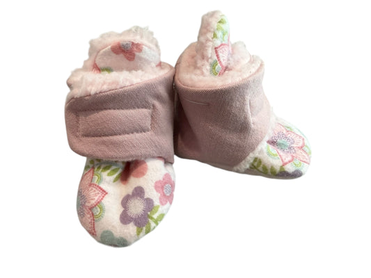 Baby Booties (6-12 Months) – Hook & Loop Closure, Sherpa Fleece Lined, Pink Floral