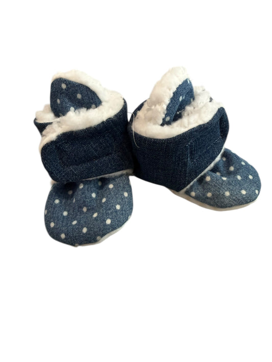 Baby Booties (0–3 Months) – Hook & Loop Closure, Sherpa Fleece Lined
